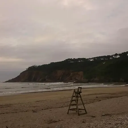 בית נופש Casa Con Vistas Unicas A La Playa De Cueva, Asturias