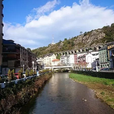 בית נופש Casa Con Vistas Unicas A La Playa De Cueva, Asturias *