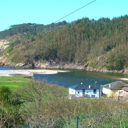 Casa Con Vistas Unicas A La Playa De Cueva, Asturias * Santiago Del Monte