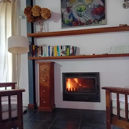 בית נופש Casa Con Vistas Unicas A La Playa De Cueva, Asturias