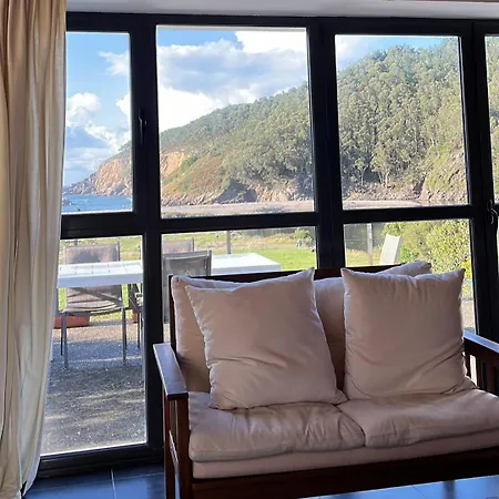 Casa Con Vistas Unicas A La Playa De Cueva, Asturias בית נופש *